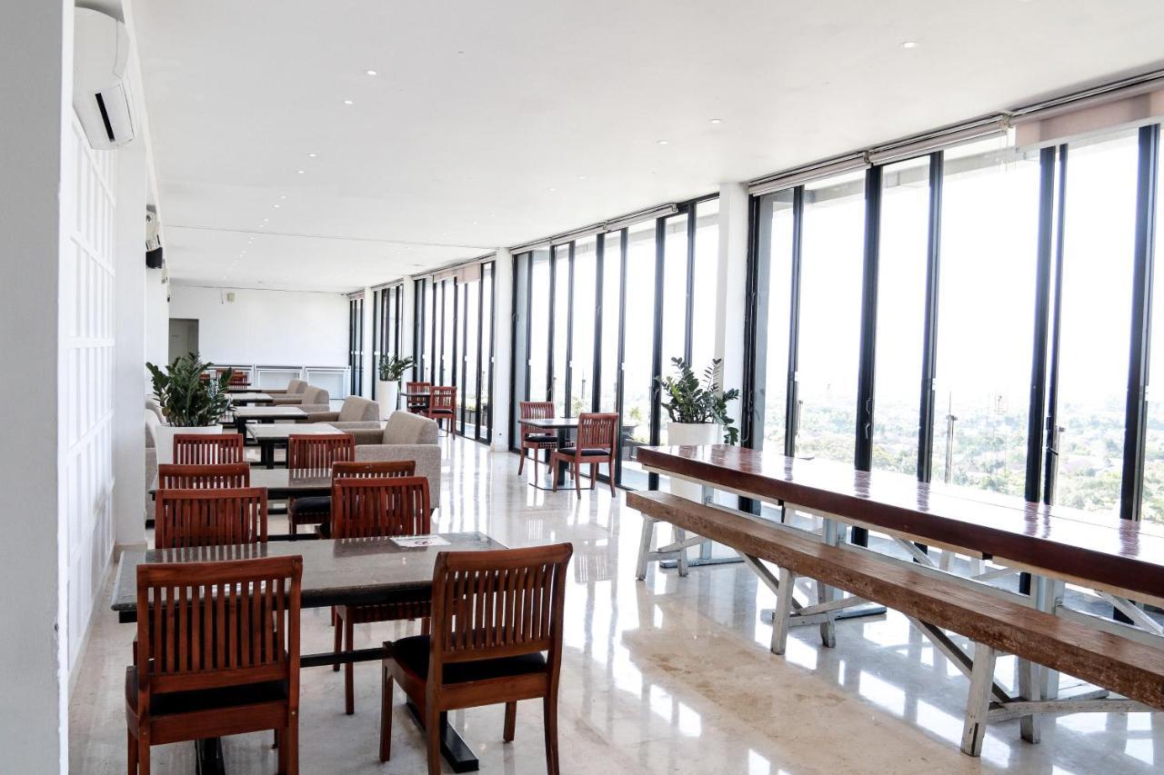 The 1O1 Malang Oj Otel Dış mekan fotoğraf