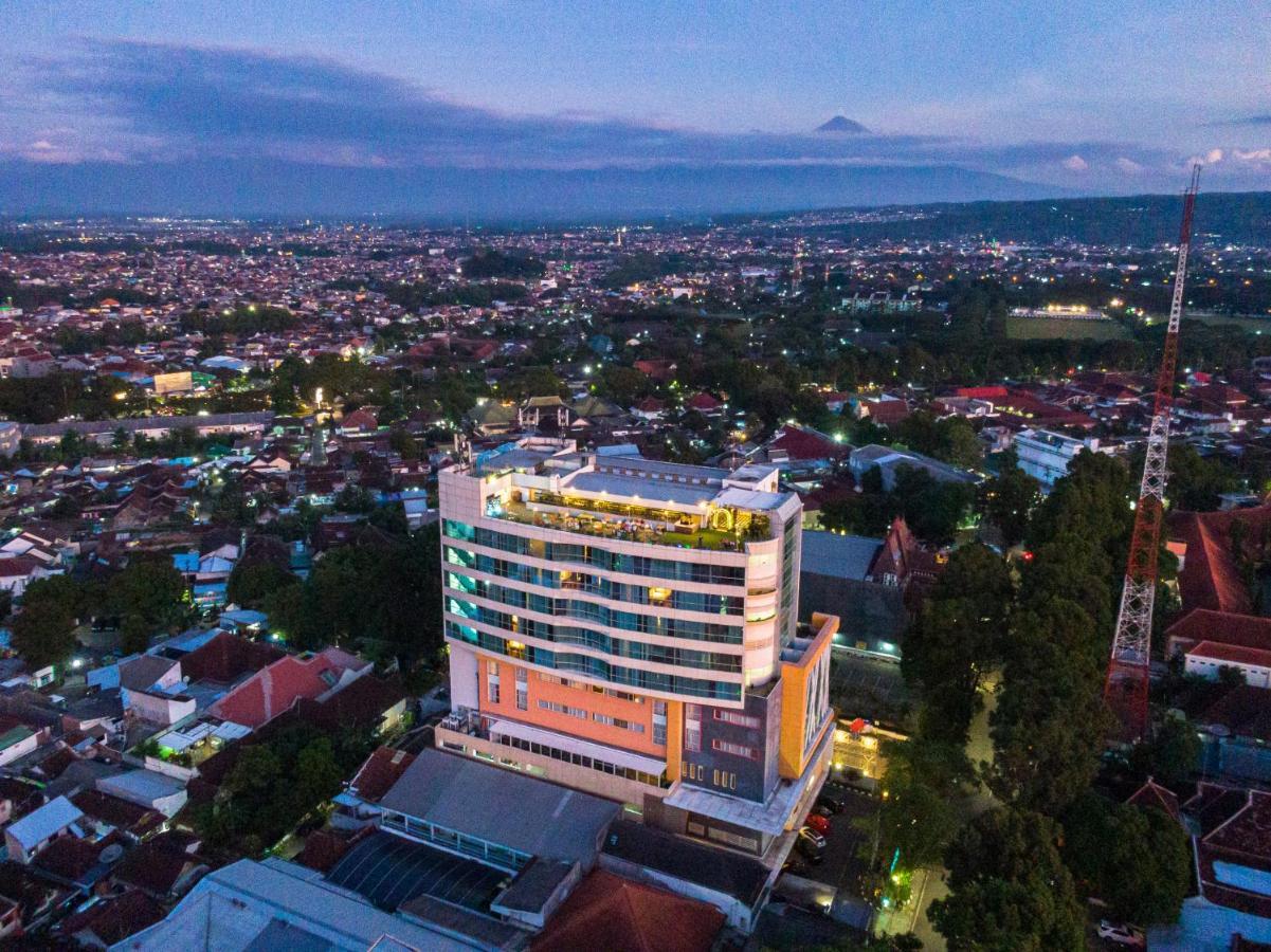 The 1O1 Malang Oj Otel Dış mekan fotoğraf