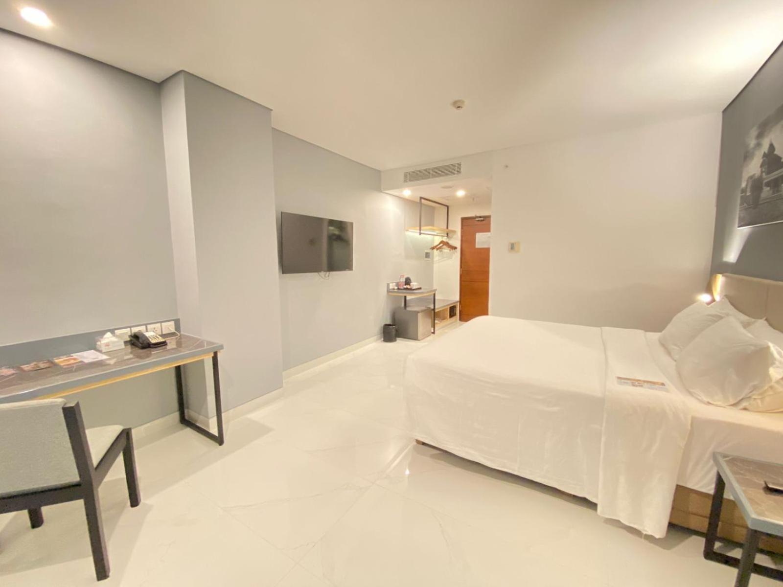The 1O1 Malang Oj Otel Dış mekan fotoğraf