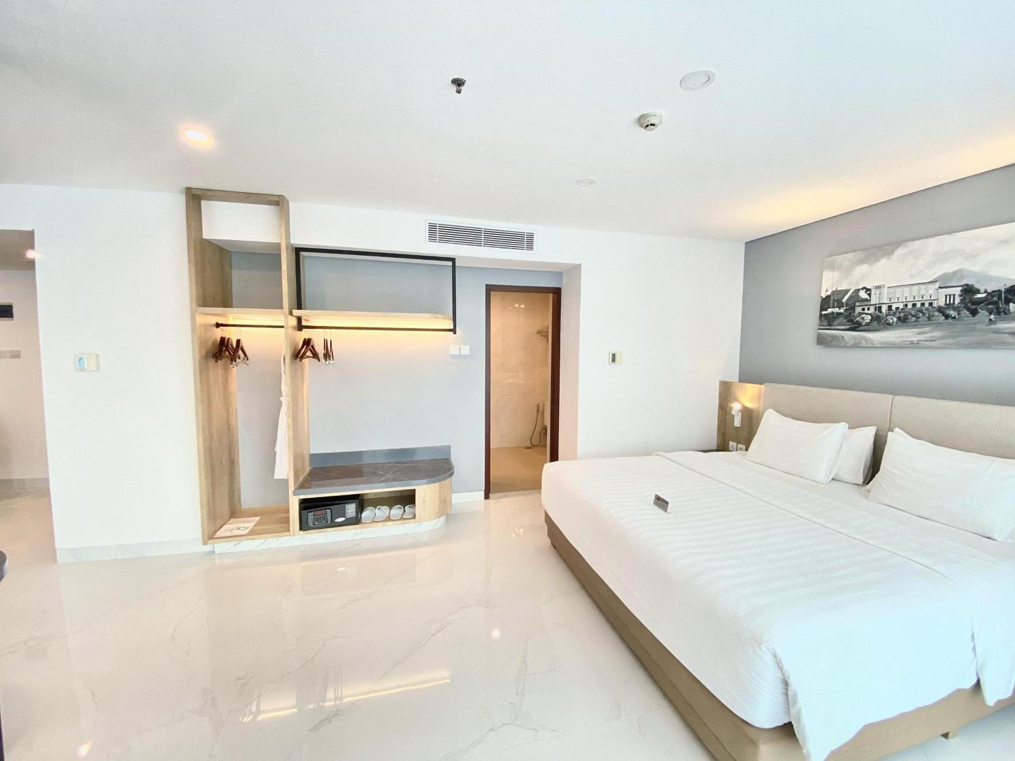 The 1O1 Malang Oj Otel Dış mekan fotoğraf