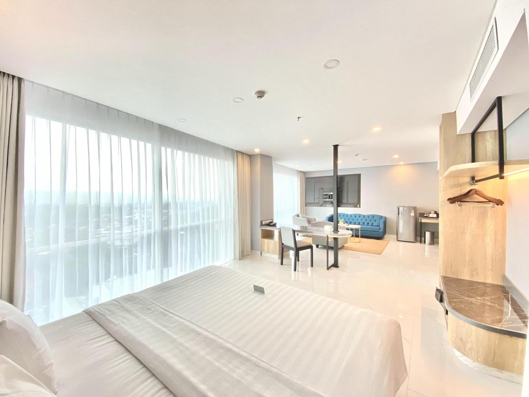 The 1O1 Malang Oj Otel Dış mekan fotoğraf